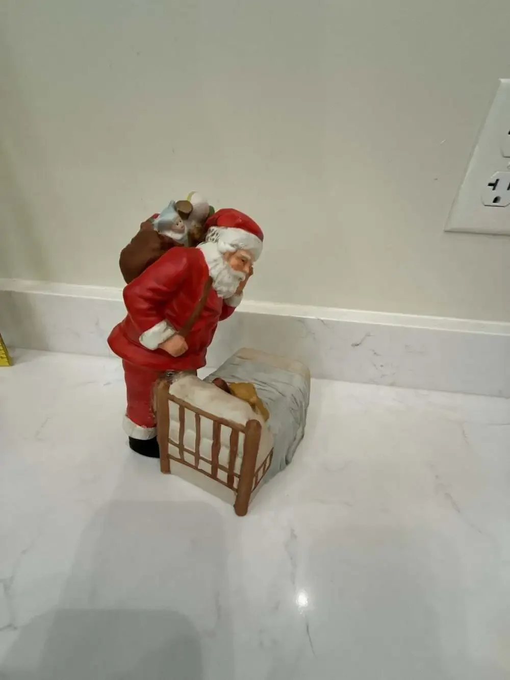Vintage 1988 Schmid Musical Christmas Figurine Santa Watching Over Sleeping Chil